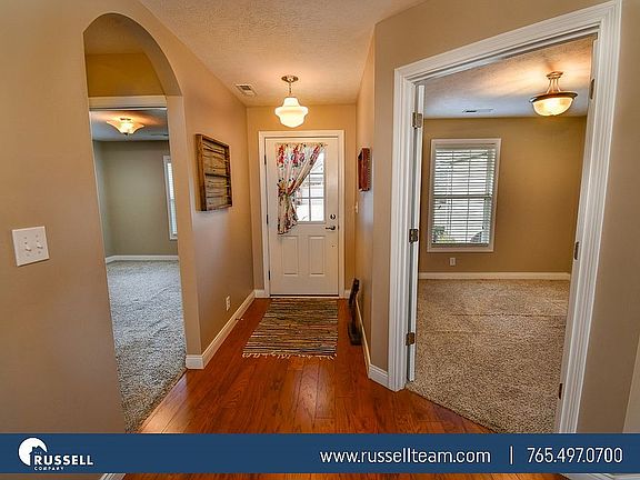 2nd image of 3662 Chesterfield Way