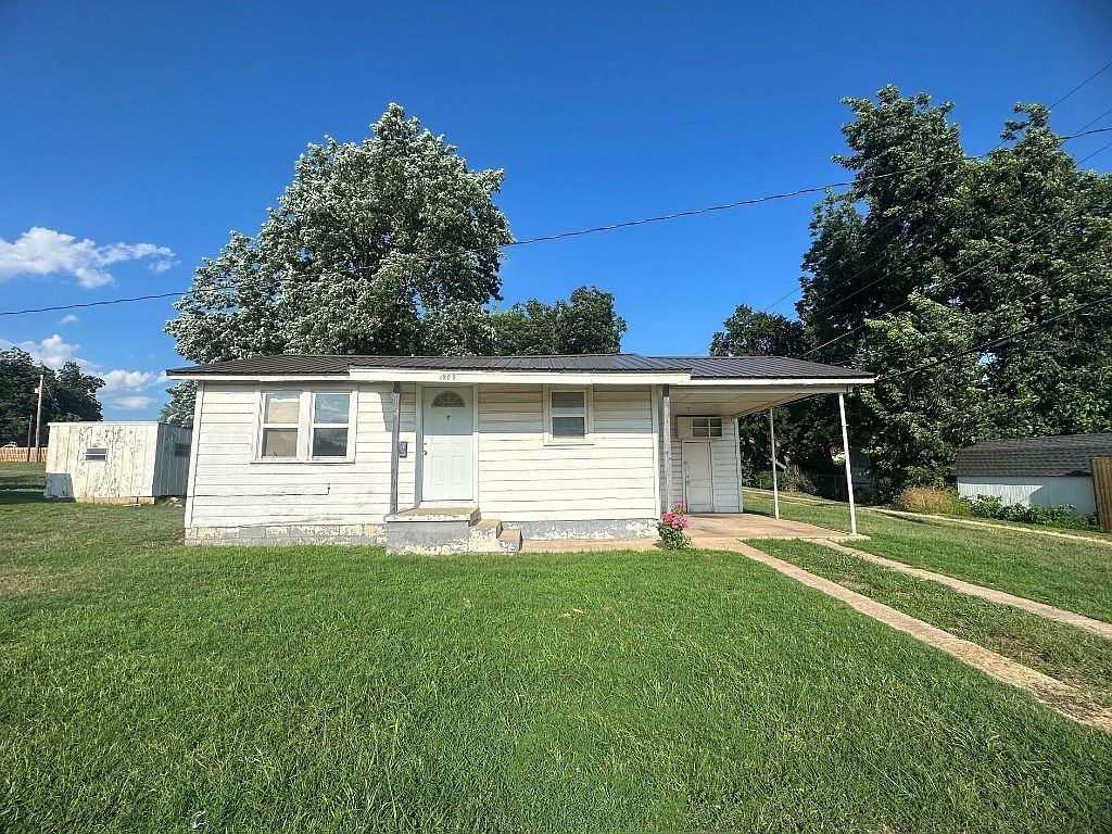 1901 S 8th St, Chickasha, OK 73018 MLS 1068733 Zillow