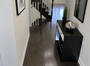 39 Farwell Ave, Wasaga Beach, ON L9Z 0H3