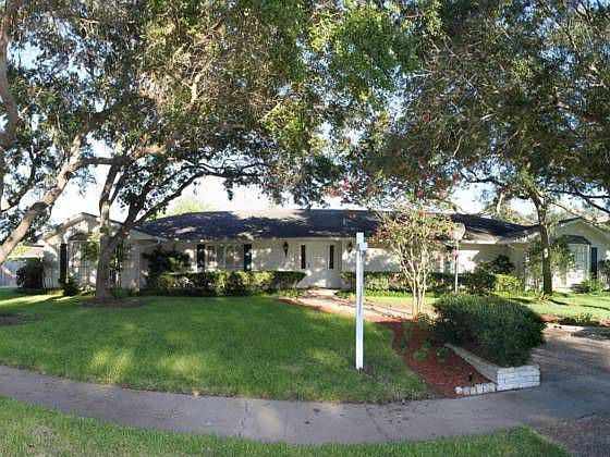1st image of 249 Cape Henry Dr