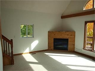 3rd image of 9243 Lakeside Dr