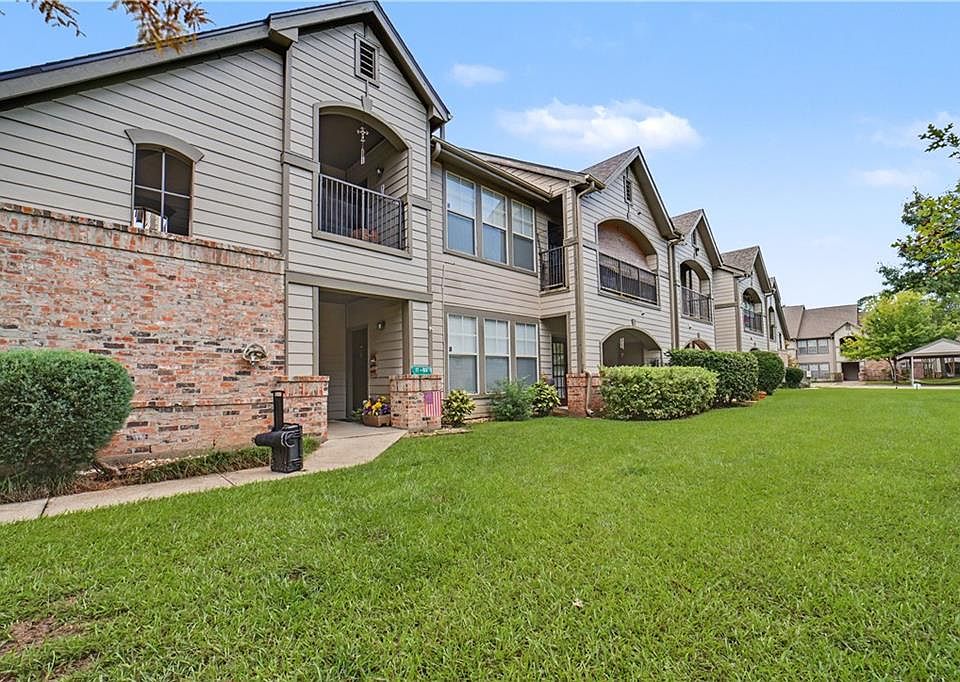 1st image of 350 Emerald Forest Blvd APT 17103
