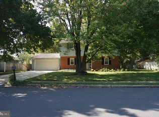 1011 Grubb Rd, Palmyra, PA 17078