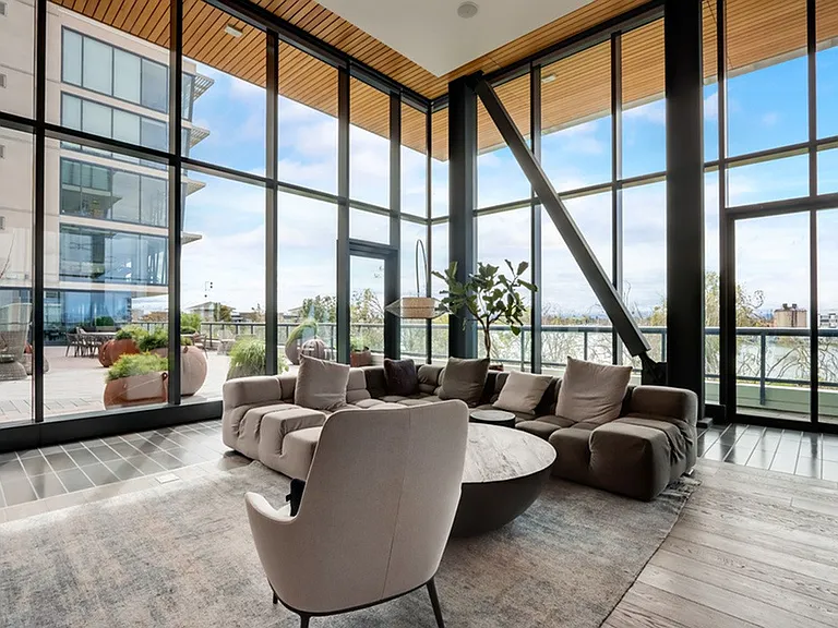 Channel House — Photo 17