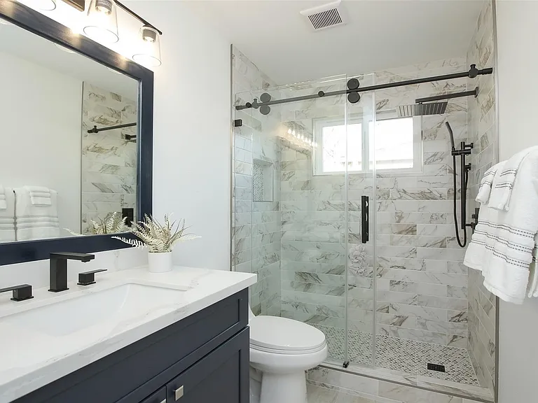 8518 Furlong Ln — Photo 28