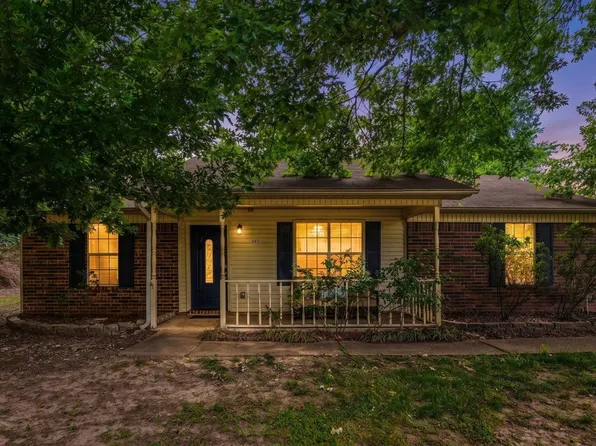 403 King, Benton, AR 72019