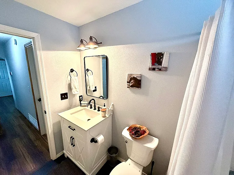 1268 W Bentwood Loop — Photo 9