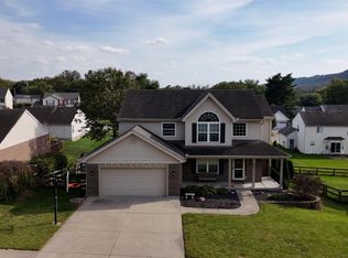609 Wood Bluff Ln, Harrison, OH 45030