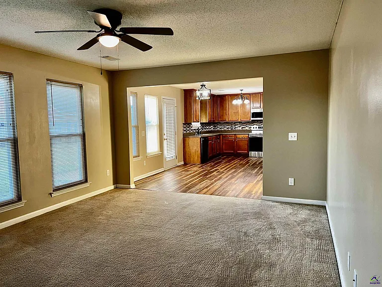 125 Faybrook Dr — Photo 13