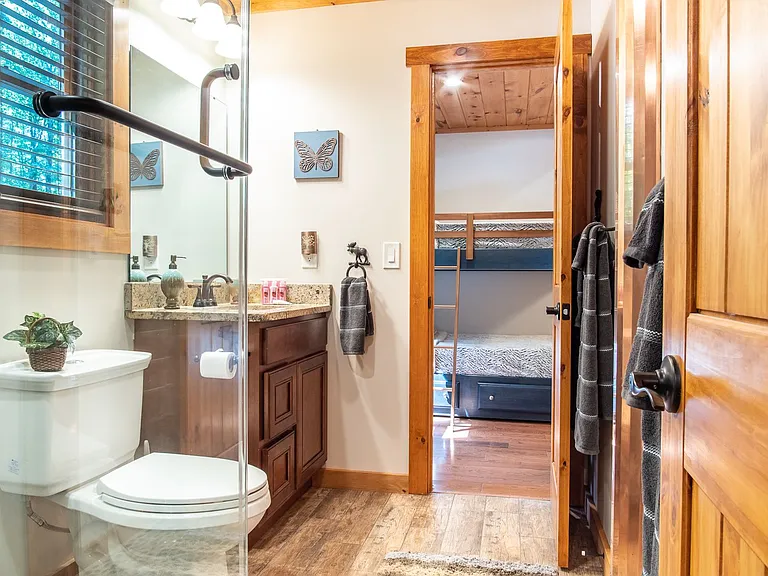 213 Rhododendron Dr — Photo 14