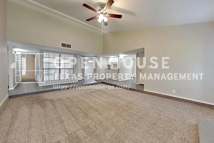 2845 London Ln — Photo 3