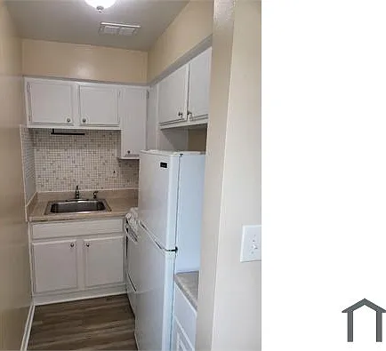 3251 W 105th St #5 — Photo 7