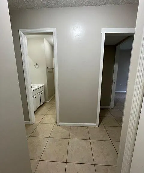 1307 Summer Cir SW — Photo 3