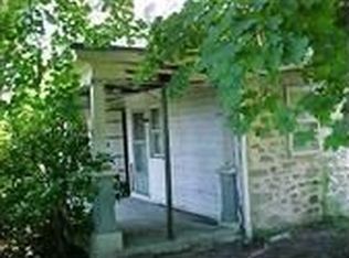 588 Chestnut Grove Rd, Dillsburg, PA 17019