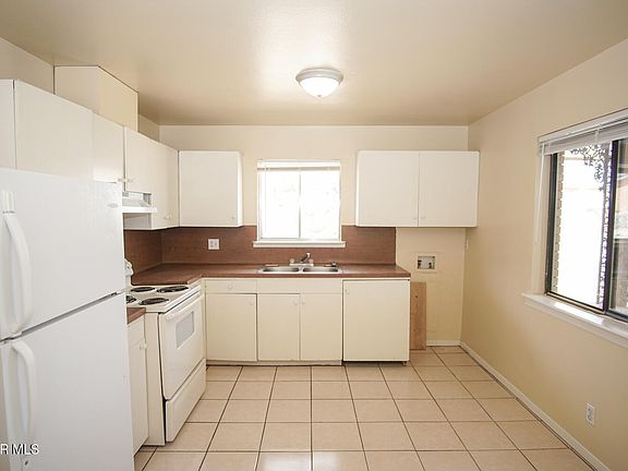 5th image of 2614 Pierce Ave