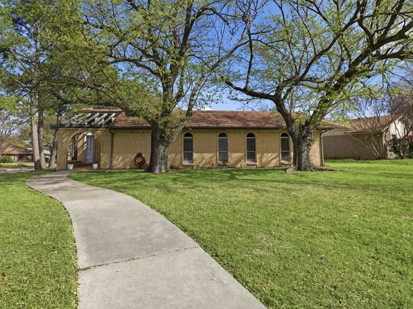 1487 Dogwood Trl, Lewisville, TX 75067