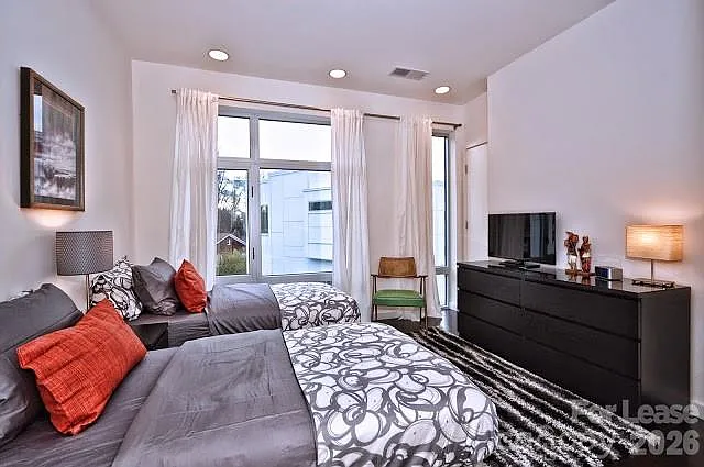 318 Viburnum Way Ct — Photo 22