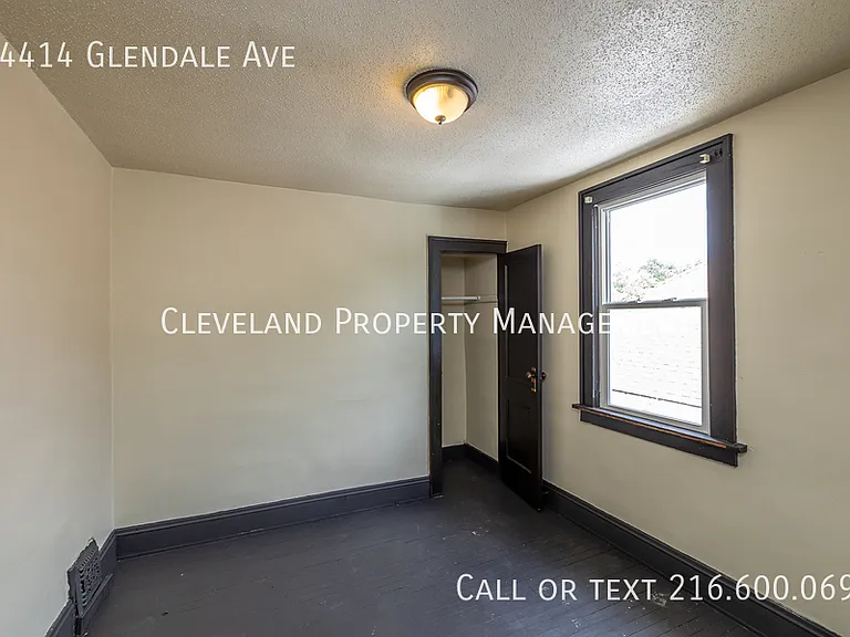 14414 Glendale Ave — Photo 21
