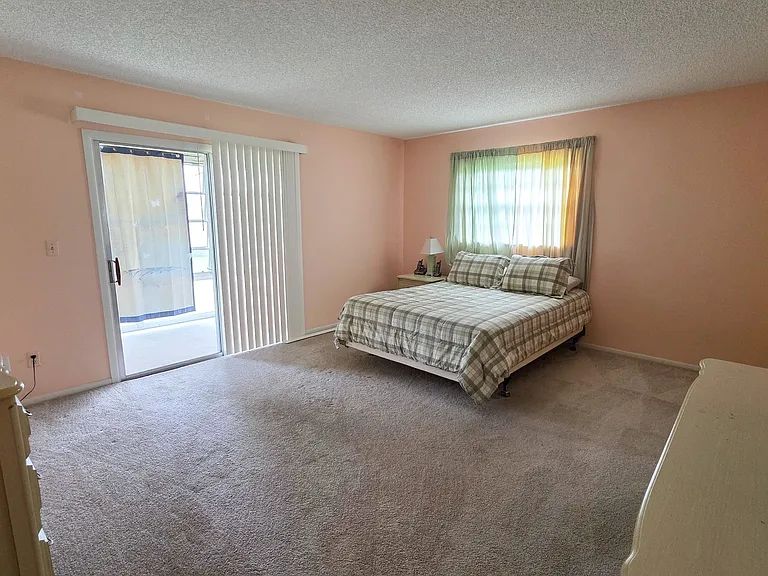 60 Woodland Dr #205 — Photo 5