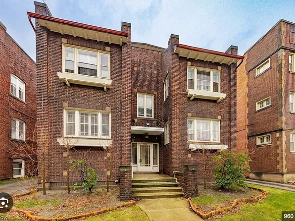 2126 Surrey Rd Unit 5, Cleveland, OH 44106