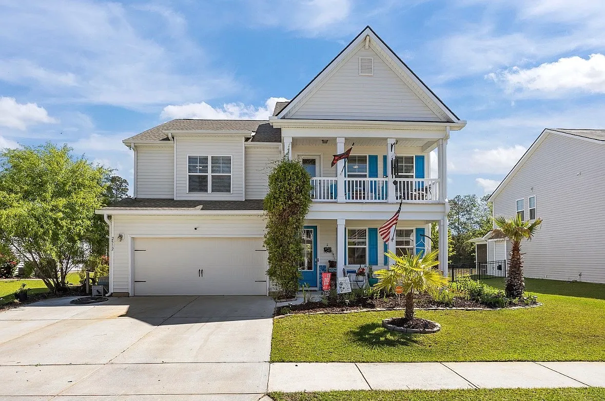 4 bed, 3672 sqft, $3,200 — Photo 1