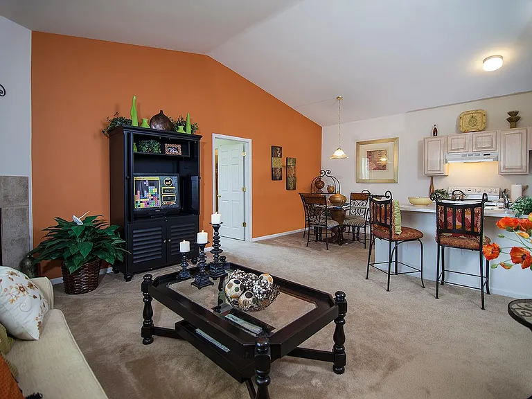 The Enclave Apartments — Photo 23