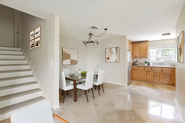 3424 Bellevue Ave — Photo 15