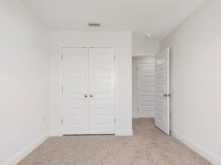 187 Ellery Ln — Photo 13