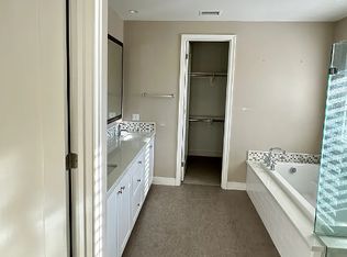 109 Della, Irvine, CA 92602