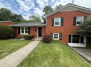 3316 Crown Crest Rd, Lexington, KY 40517