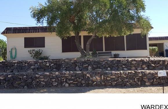 1st image of 1491 Summit Ln