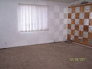 2nd image of 301 Villa Vista St