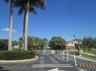 2801 SW 193rd Ter, Hollywood, FL 33029