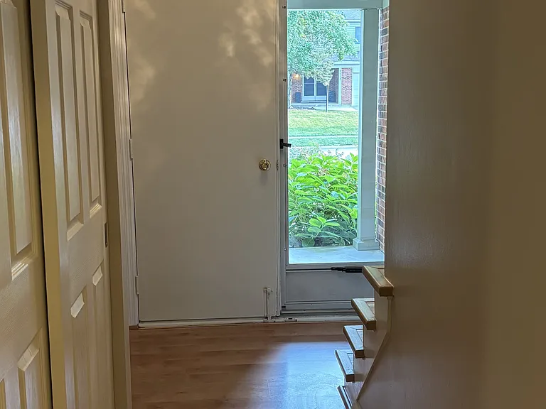 8509 Denallen Dr — Photo 32