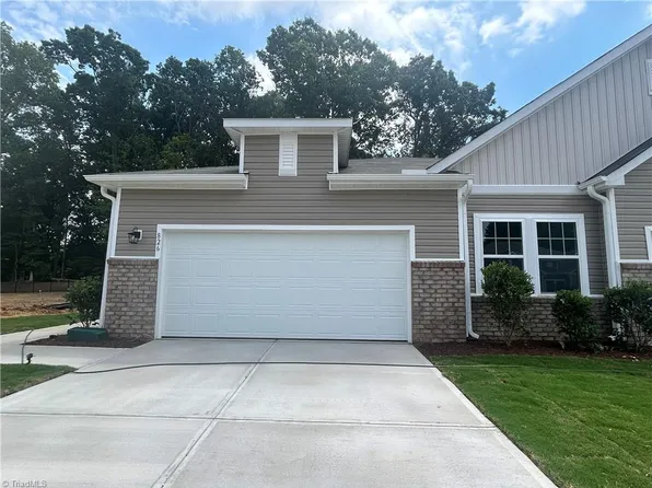 826 Hanford Landing Dr, Graham, NC 27253