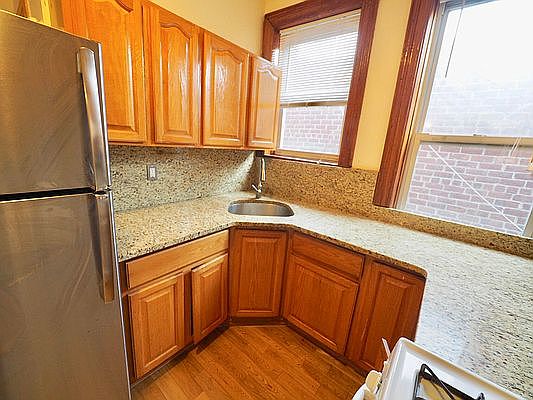 1st image of 31-18 41st St #3RR