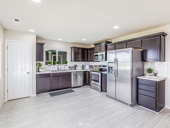 2nd image of 10556 188th Street Ct E