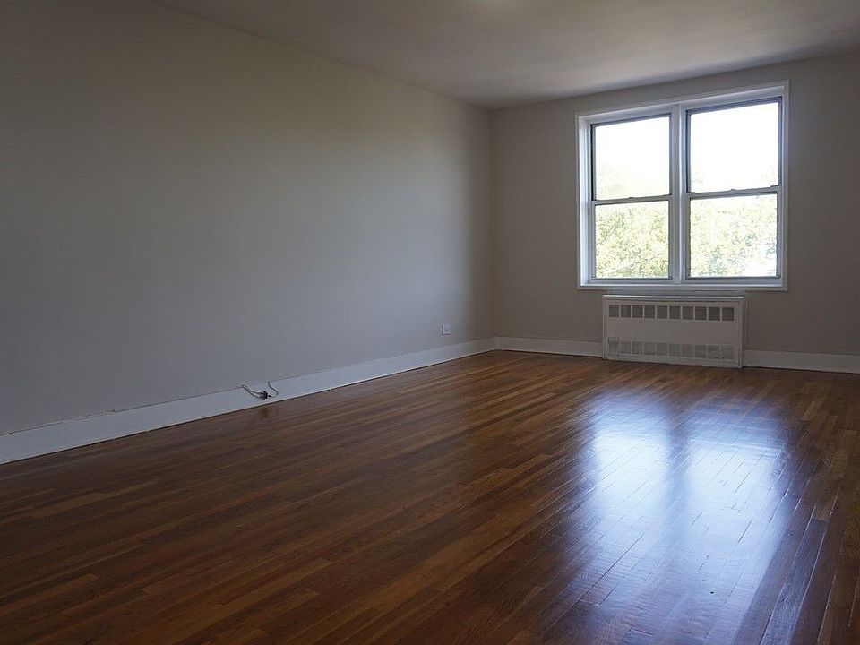 1st image of 350 Sterling St #D4