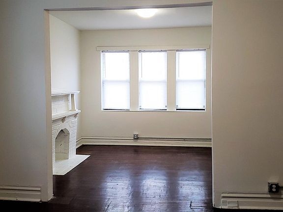 3rd image of 4139 Lafayette Ave APT 2E