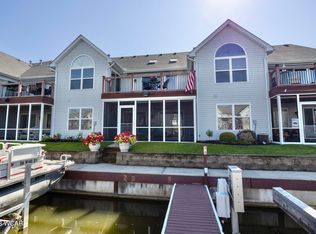 7415 Port Royale Ave UNIT 3B, Russells Pt, OH 43348