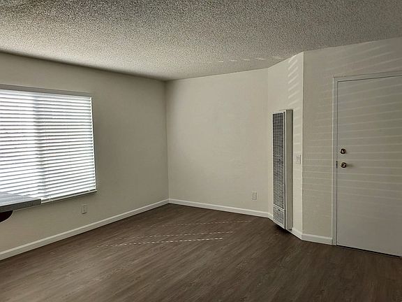 3rd image of 4327 Montalvo St APT 4