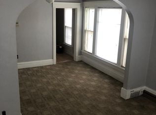 1102 Grove Ave, Racine, WI 53405