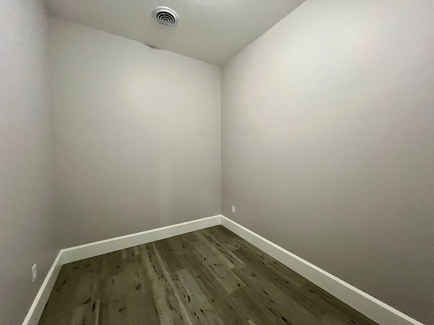 Brand New! 2 Bedroom/1 Bathroom Unit For Lease In Delavan, Illinois — Photo 1
