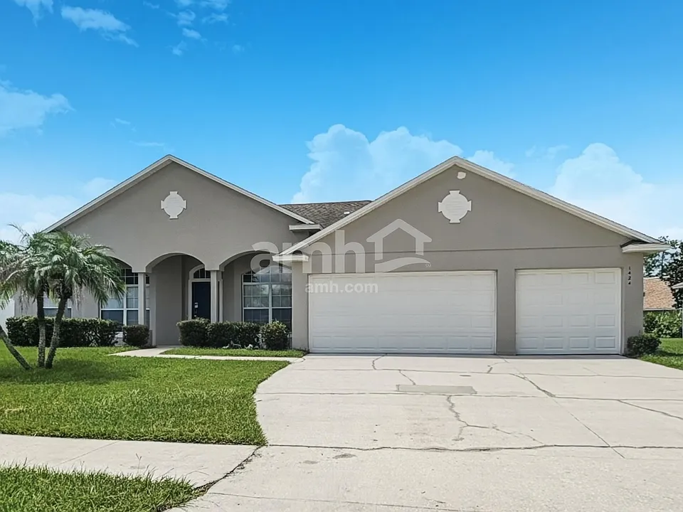 1424 Mistflower Ln
