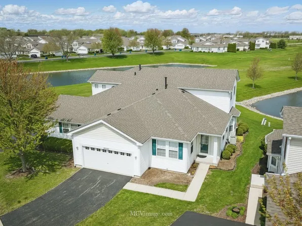 20540 McGilvray Dr, Crest Hill, IL 60403