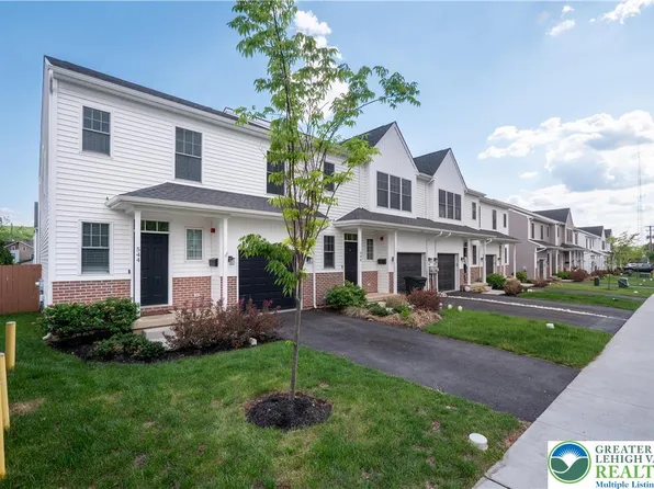 544 North St, Emmaus, PA 18049