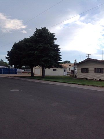 2nd image of 196 Wyoming Ave