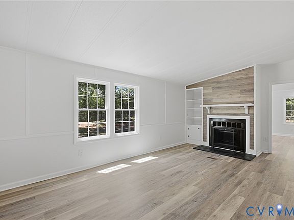 4th image of 144 Alex Dr