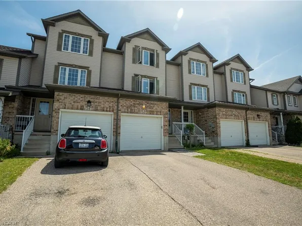 26 Chantilly St, Kitchener, ON N2R 1V6