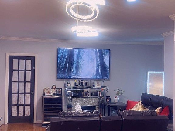 5th image of 54 Pamrapo Ave #2